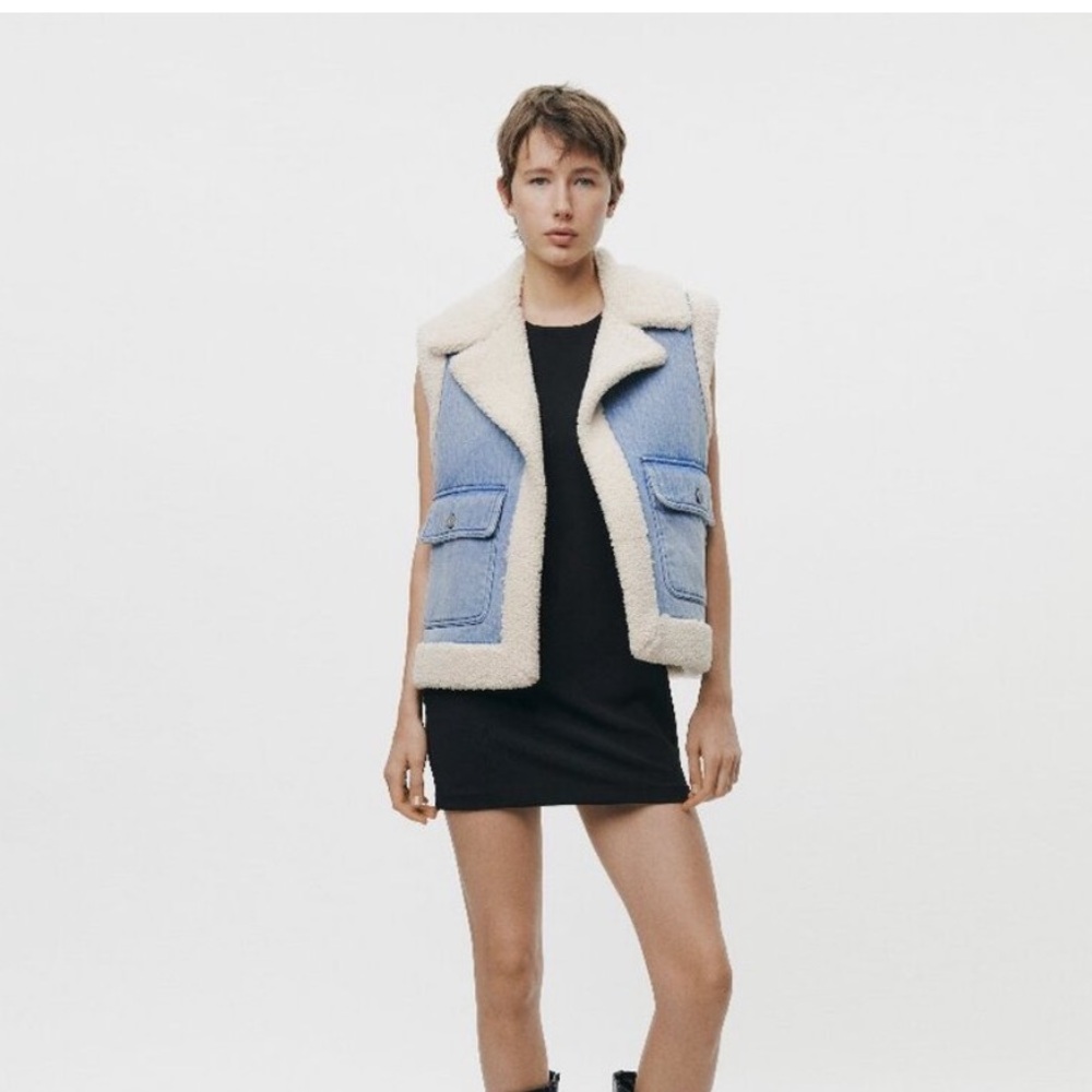 Zara Faux Shearling Denim Vest with Collar and Pockets - WORN ONCE